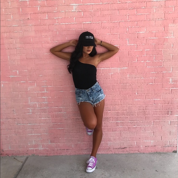 Distressed Denim Shorts - Picture 2 of 4